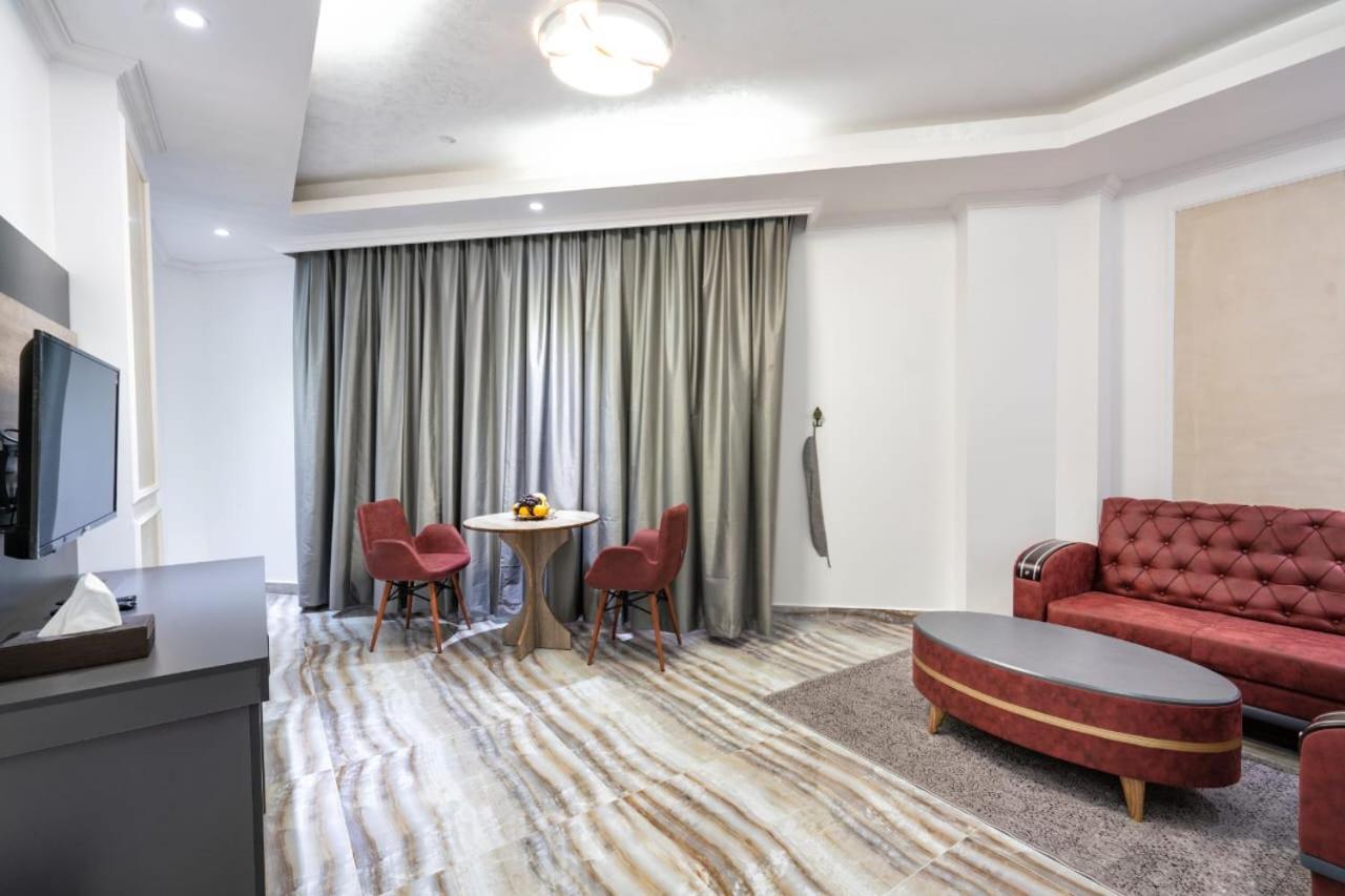 Al Amerat Hotel Al Amarat 외부 사진