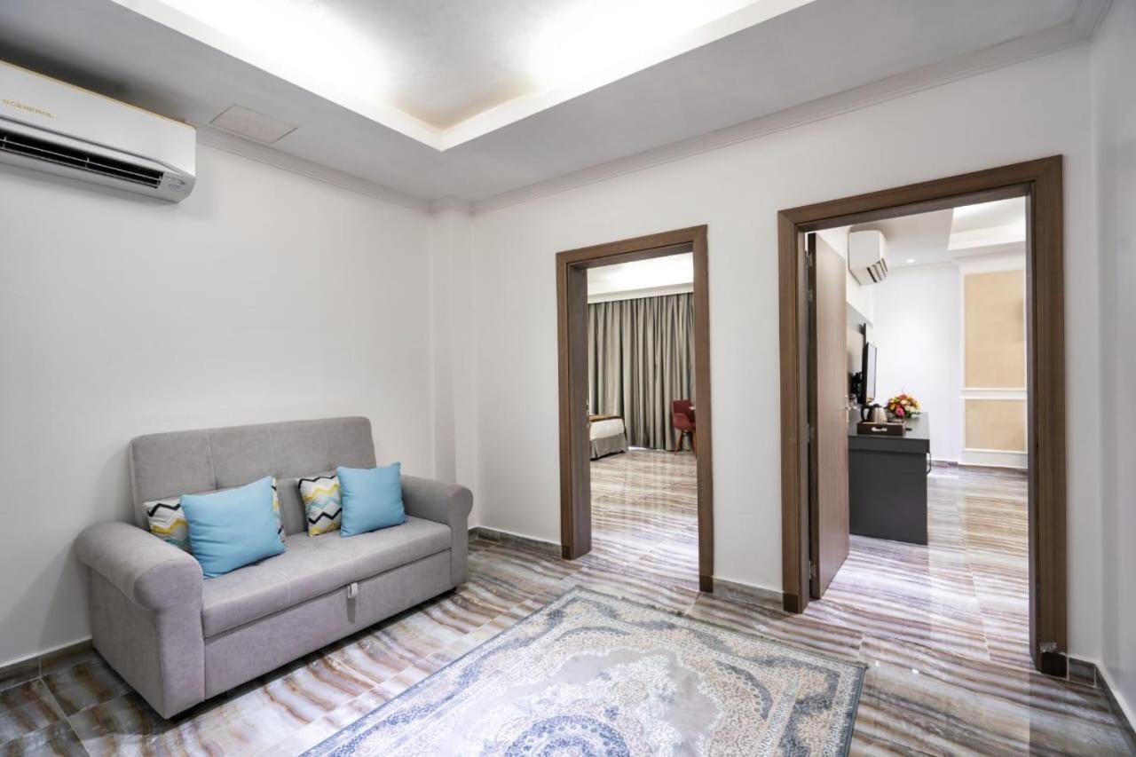 Al Amerat Hotel Al Amarat 외부 사진