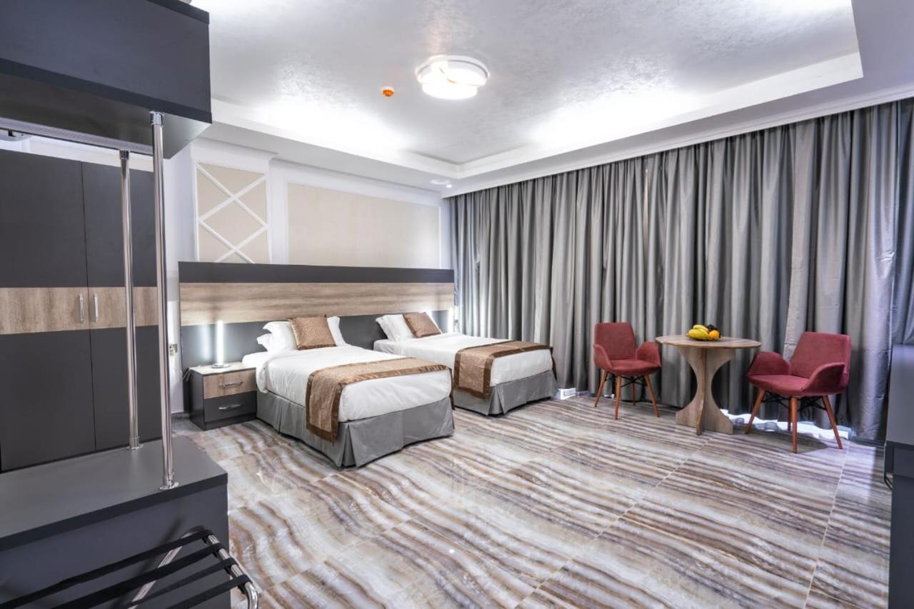Al Amerat Hotel Al Amarat 외부 사진