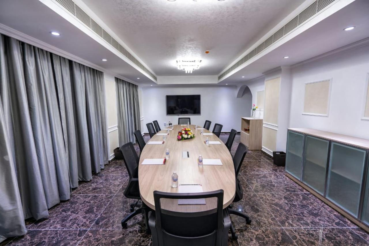 Al Amerat Hotel Al Amarat 외부 사진