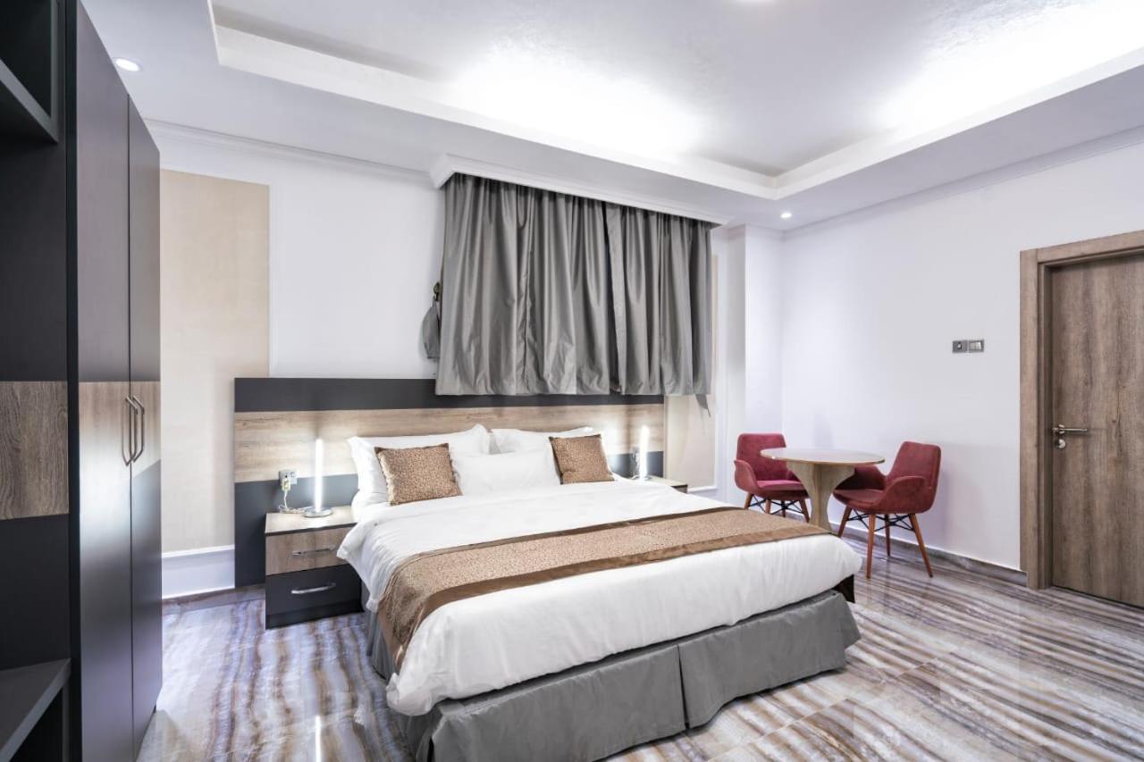 Al Amerat Hotel Al Amarat 외부 사진